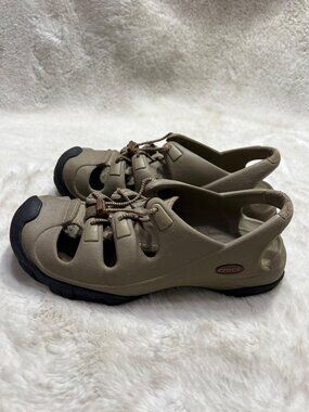 Crocs Mens Khaki Outdoor Sandals With Adjustable Lace women size 8 mens size 6